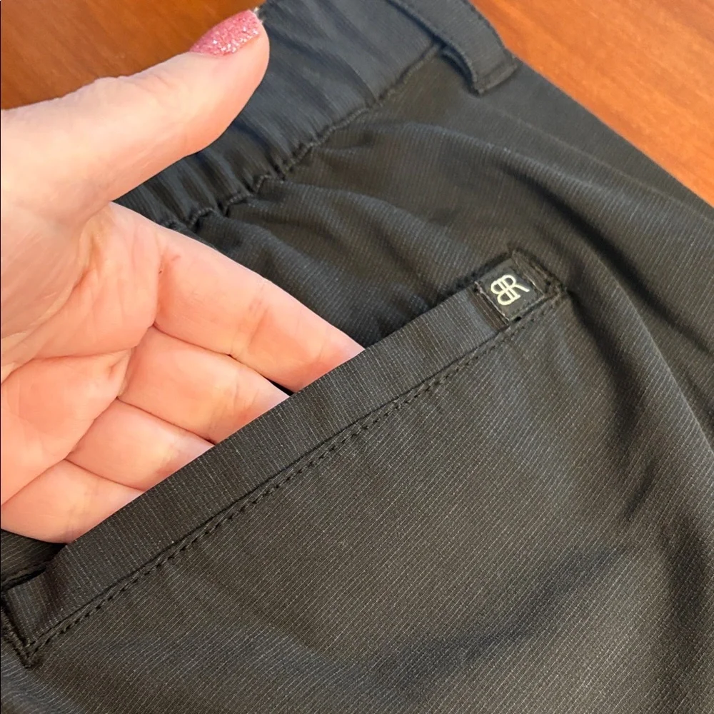 Banana Republic Black Flat Front Men Shorts size 38 waist-elastic - Picture 7 of 7